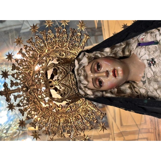 Wood Spanish Virgin of Sorrows in Polychrome Wood with Silver Crown, 19th Century For Sale - Image 7 of 14