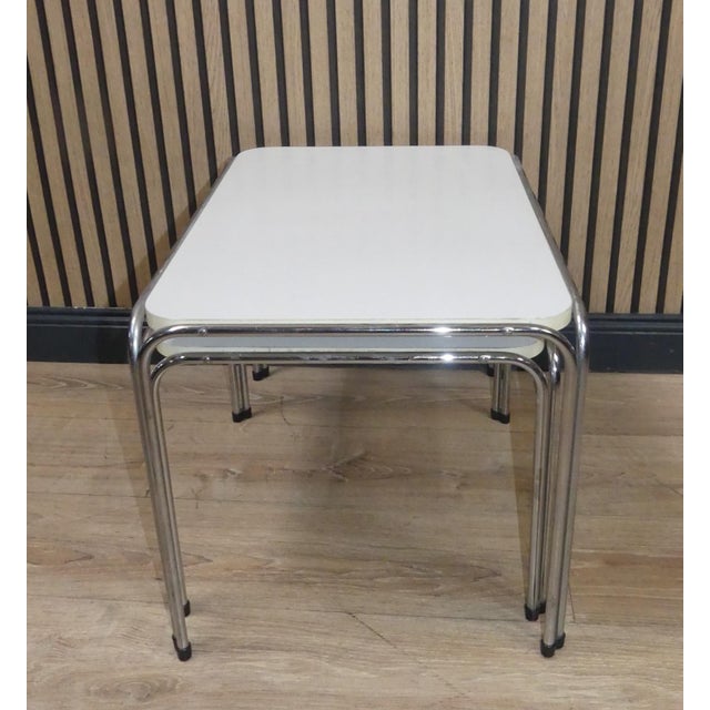 Vintage Nesting Tables in White and Chrome, 1970s, Set of 2 For Sale - Image 6 of 10