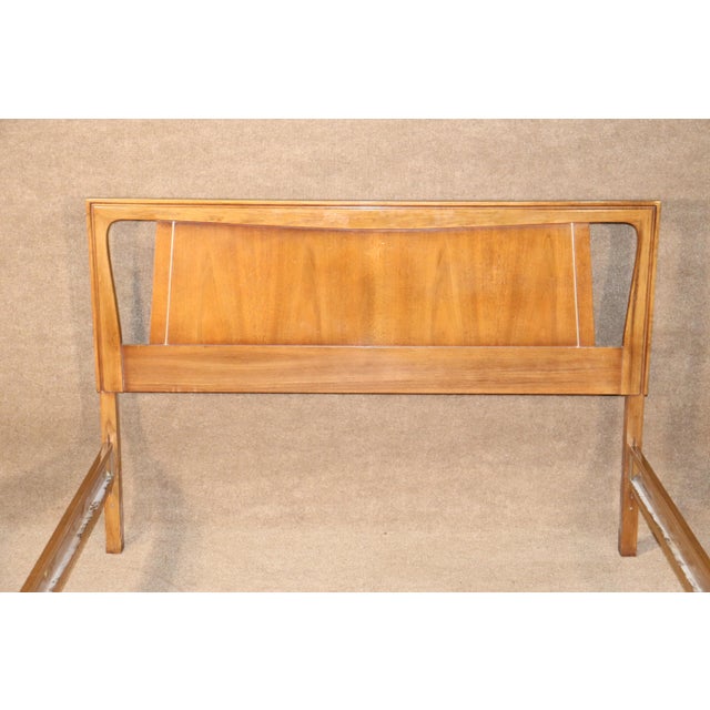 Brown Mid 20th Century Kent Coffey "Forum" Series Bedroom Set - 6 Pieces For Sale - Image 8 of 10