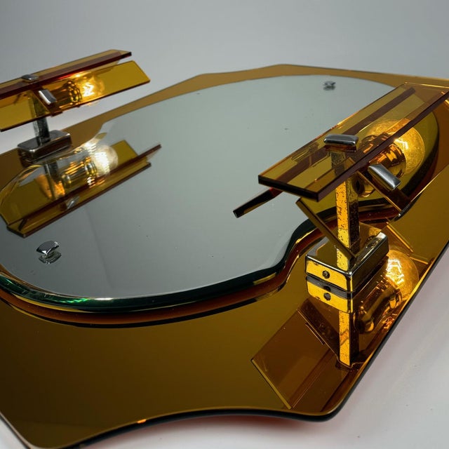 Fontana Arte Amber Glass Wall Mirror with Integrated Lights, 1970s For Sale - Image 4 of 11