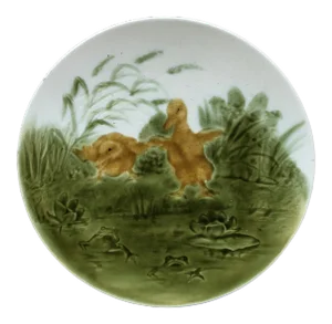 C.1890 French Majolica Ducklings With Frogs Plate Sarreguemines