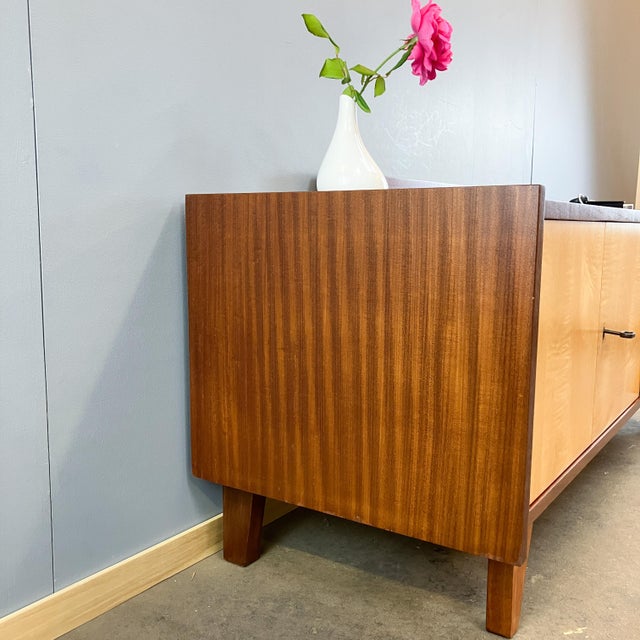 Small Hallway Lowboard Chest of Drawers in Figured Maple, 1960s For Sale - Image 6 of 13