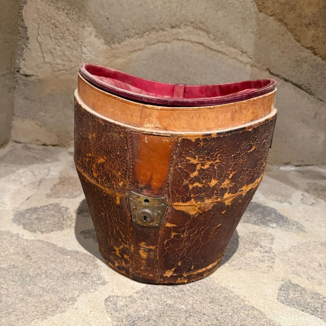 Distressed Leather Box With Red Silk, American Colonial Style, 1800s For Sale - Image 13 of 13