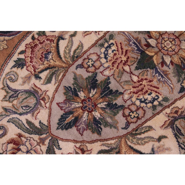 Shabby Chic 1990's Medallion Pak-Persian Gray/Brown Wool Rug - 9'1'' X 11'7'' For Sale In New York - Image 6 of 9