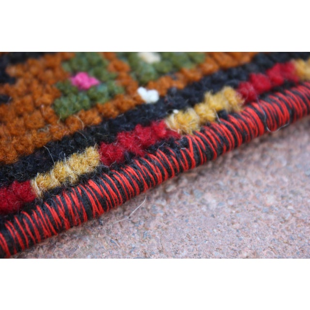 1960s Turkish Vintage Traditional Oushak Doormat Rug For Sale - Image 11 of 13