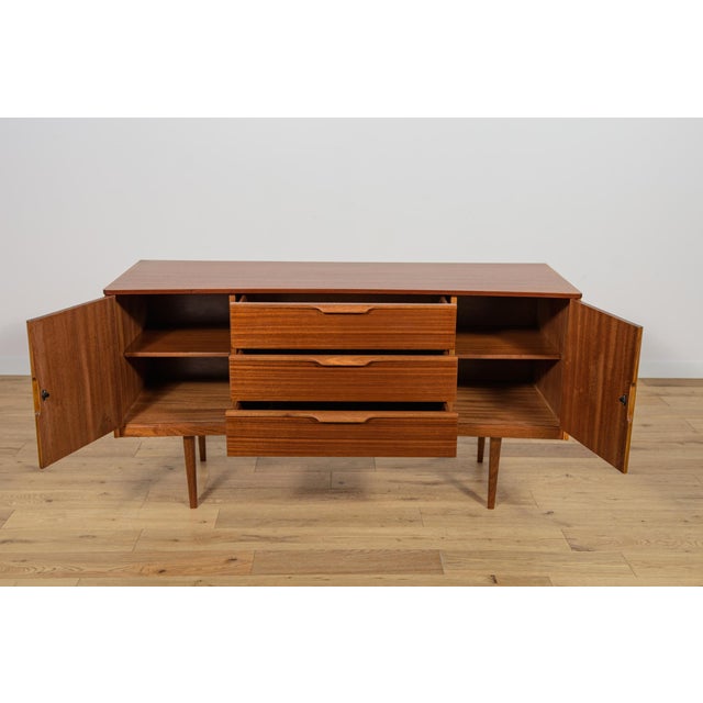 Mid-Century Teak Sideboard from Austinsuite, United Knigdom, 1960s For Sale - Image 14 of 18