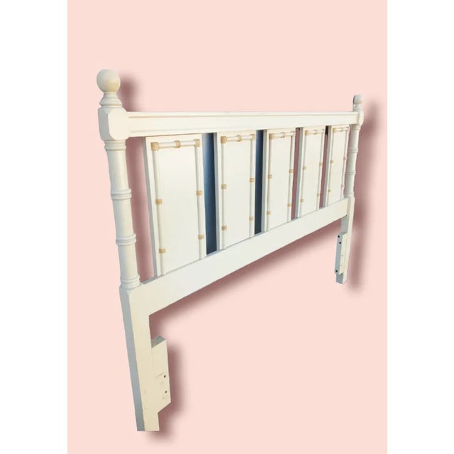 Traditional Vintage Faux Bamboo Regency Queen Size 5 Panel Headboard For Sale - Image 3 of 6