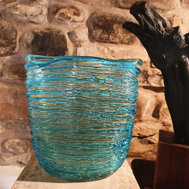 Vintage Vase in Murano Glass by Sergio Costantini. Stunning craftsmanship, entirely handmade. Turquoise colour with Gold-...