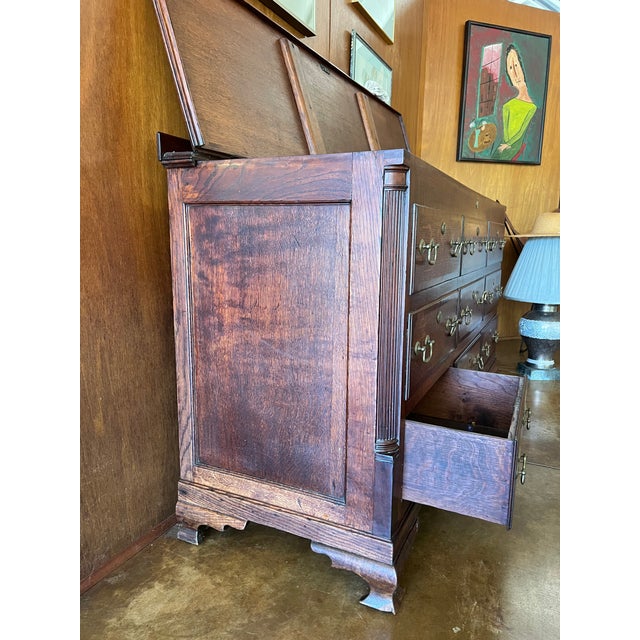 Wood Late 18th Century Oak & Mahogany Mule Chest For Sale - Image 7 of 14