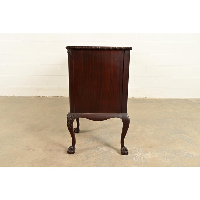 Romweber Antique Chippendale Flame Mahogany Serpentine Front Sideboard Credenza, Circa 1920s For Sale - Image 11 of 13