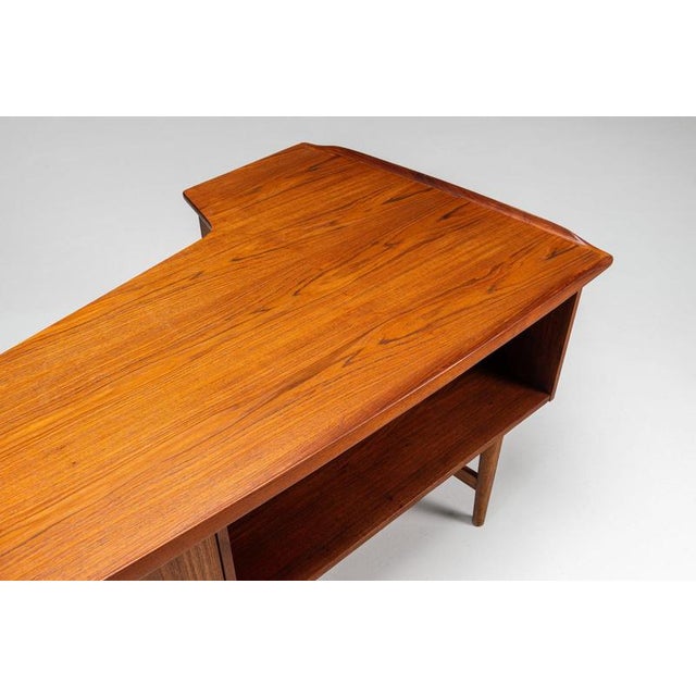 Boomerang Writing Desk Teak by Peter Løvig Nielsen for Løvig, Denmark, 1960 For Sale - Image 12 of 18