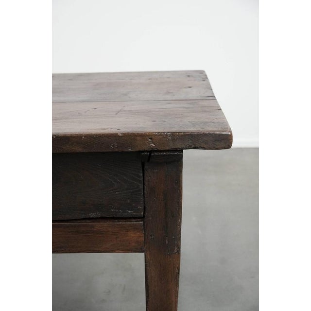 Antique 18th Century Southern European Coffee Table Made of Chestnut Wood with Two Drawers and a Patina For Sale - Image 10 of 17