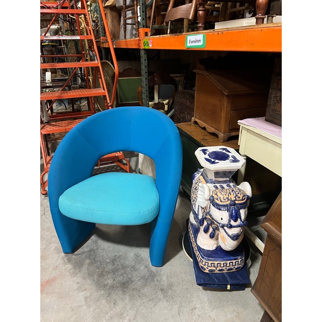 1970s Blue and White Chinoiserie Elephant Plant Stand For Sale - Image 4 of 5