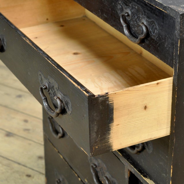 19th Century Japanese Tansu Chest of Drawers, 1870 For Sale - Image 5 of 14