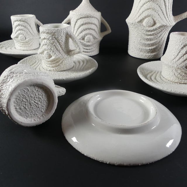 Op Art Mocha Set, 1970s, Set of 14 For Sale - Image 9 of 12