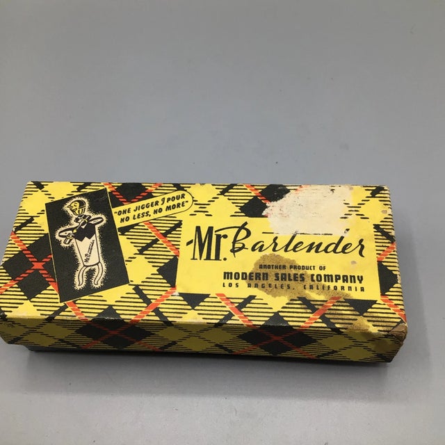 Pair of 1960s Mr. Bartender Chrome Pre Measured Pour Spouts in Original Box’s For Sale - Image 12 of 13