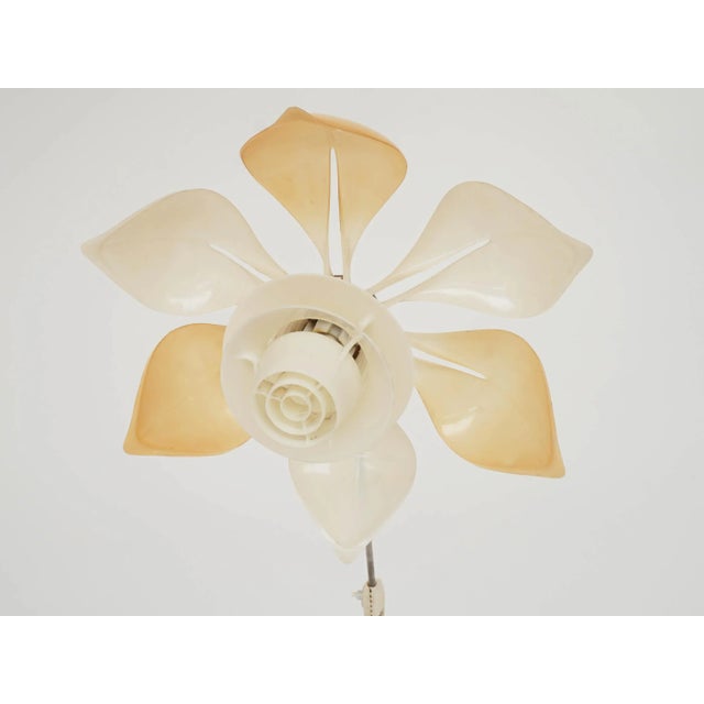 German Adjustable Mod SY1 Flower Floor Lamp by Gunter Symmank for Integra, 1960s, in Good conditions. Designed 1960 to...