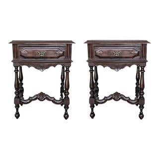 20th Pair of Spanish Nightstands With Carved Drawer and Beautiful Stretcher For Sale
