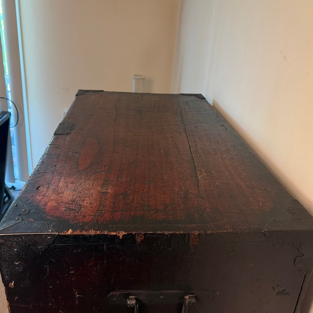 Late 19th Century Authentic Meiji Era Japanese Isho-Dansu Tansu Chest - Iron Sao-Toshi Hardware For Sale - Image 12 of 12