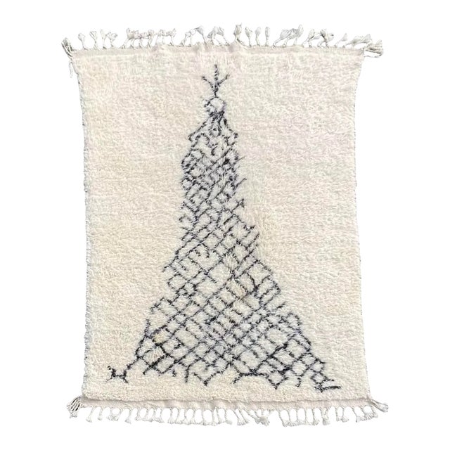 White Modern Abstract Minimalist Area Rug For Sale