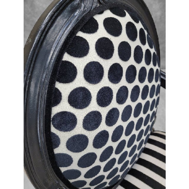 Vintage French Louis XVI Style Armchairs Newly Reupholstered - Pair For Sale In Chicago - Image 6 of 8
