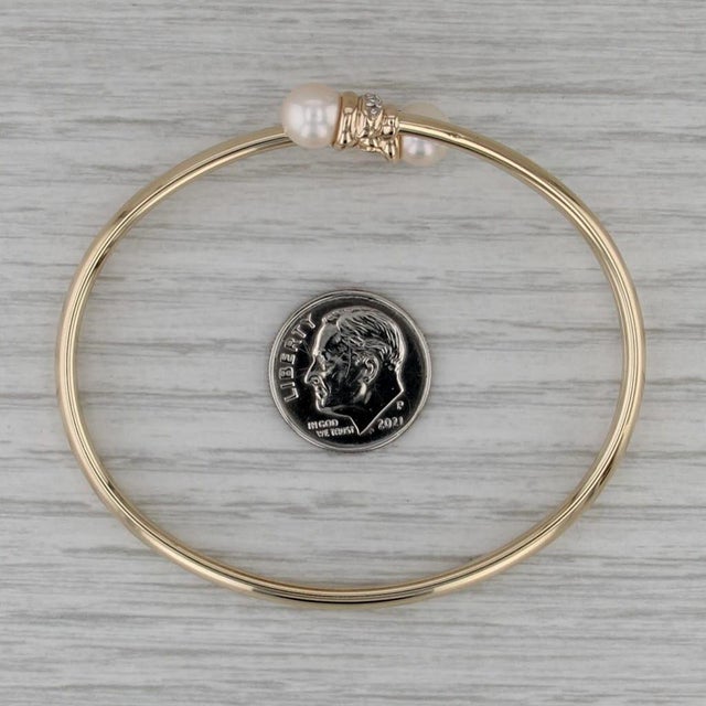 Cultured Pearl Diamond Bypass Bangle Bracelet 14k Yellow Gold 6.5" For Sale In Greensboro - Image 6 of 8