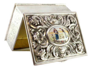 Jewelry Box in Embossed Silver