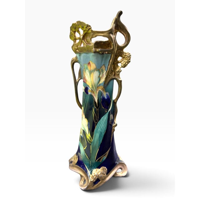 Antique Carl Knoll Karlsbad Art Nouveau Hand-Painted Porcelain Iris Vase, Bohemia, Circa 1900 For Sale In New York - Image 6 of 12