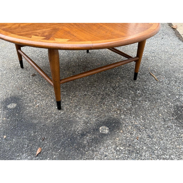 Lane Furniture Mid-Century Danish Modern Andre Bus Lane Acclaim Round Coffee Table For Sale - Image 4 of 12