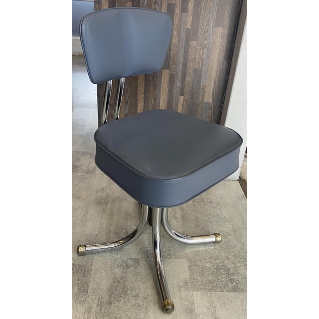 1950s Vintage Swivel Office Chair in Grey Chrome Faux Leather in the style of Roneo, 1950s For Sale - Image 5 of 18