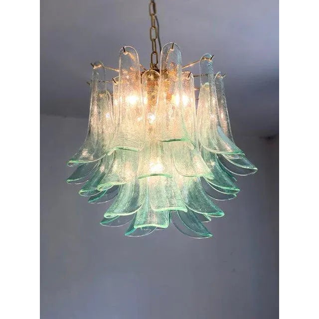 Contemporary Green-Wather Murano Glass Sella Chandelier with Gold 24k Metal Frame by Simoeng For Sale - Image 3 of 11