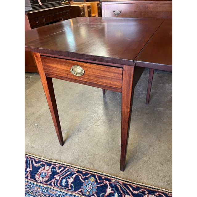 Antique American Southern Pembroke Table For Sale - Image 10 of 11