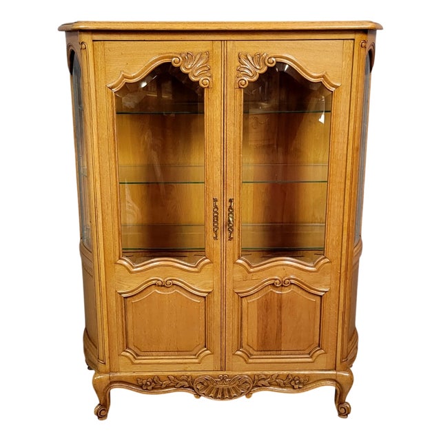 Louis XV Style Curved Display Cabinet in Light Oak, 1950s For Sale