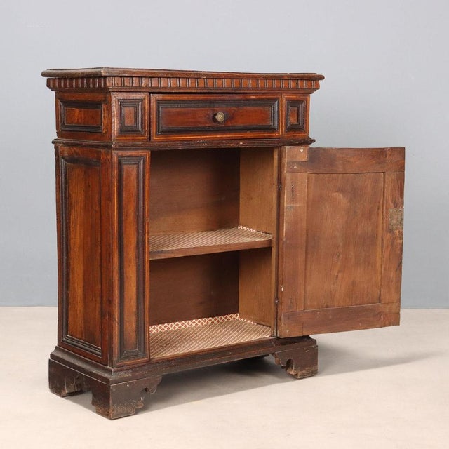 Baroque Bedside Table in Walnut For Sale - Image 3 of 10