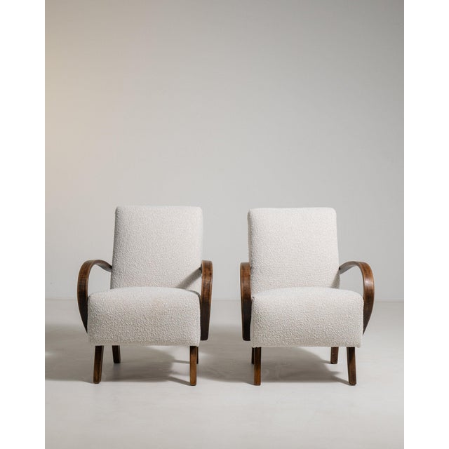 1950-1959 Czech Republic Warm Ivory Boucle Pair Of Bentwood-Arm Lounge Chairs For Sale - Image 4 of 11