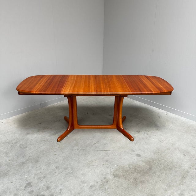 Mid-Century Modern Danish Extendable Oval Dining Table, 1960s For Sale - Image 17 of 17