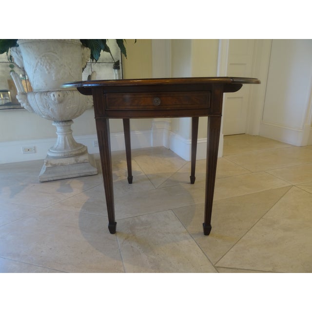 American Mid 20th Century Elegant Banded Inlay American Dropleaf Pembroke Table For Sale - Image 3 of 13