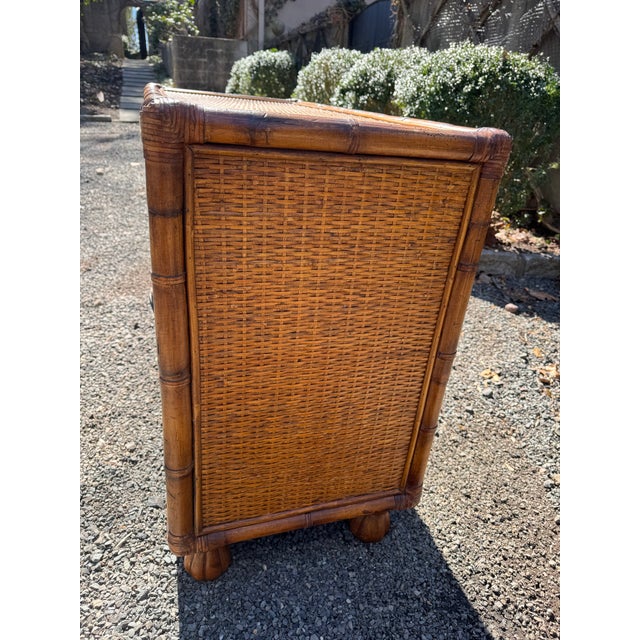 Handsome Faux Bamboo and Rattan Vintage Chest of Drawers For Sale In New York - Image 6 of 12
