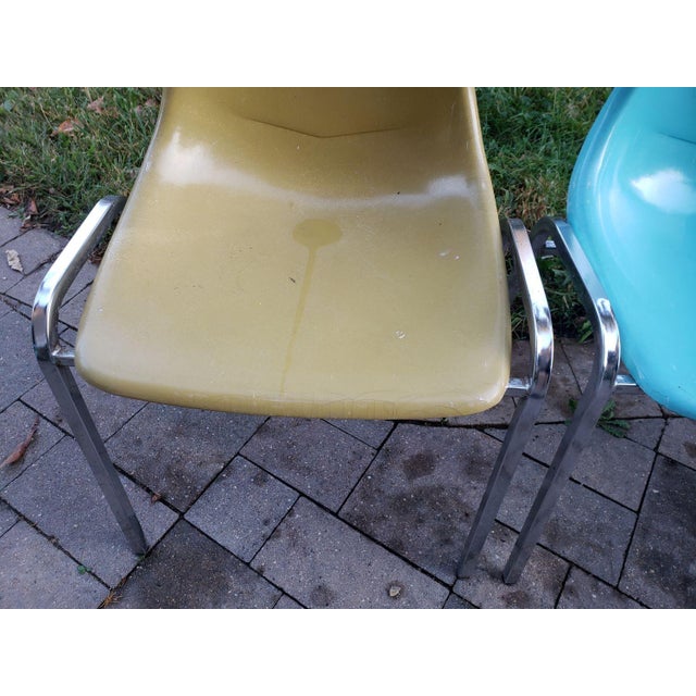 Mid-Century Modern Mid Century Fiberglass Shell Dining Chair Ochre Stackable For Sale - Image 3 of 4