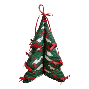Vintage Quilted Cardinal Birds BowsTabletop Christmas Tree 3d