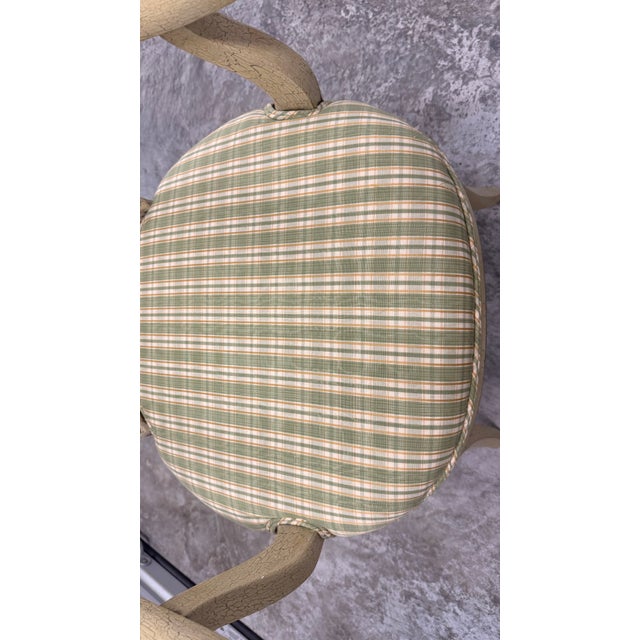 Vintage Italian Venetian Grotto Hollywood Regency Style Carved Shell Back Armchair For Sale - Image 13 of 14