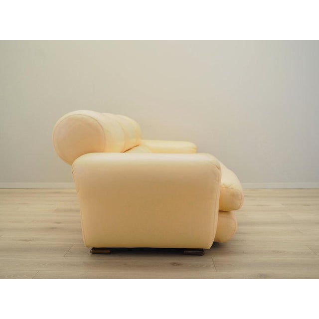 Yellow Italian Leather Sofa, 1960s For Sale - Image 8 of 18