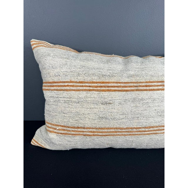 Contemporary Turkish Hemp Pillow Cushion Natural Beige Rust Pillow Cushion Cover 16" x 24" For Sale - Image 3 of 4