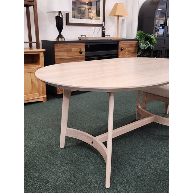 Contemporary Mila Amish Made Dining Table by Fusion Designs For Sale - Image 3 of 7