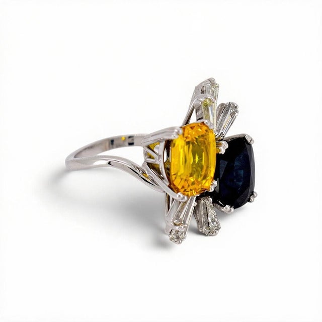 Modern Vintage 18k Gold Toi Et Moi Ring — Two Unheated Basaltic Sapphires & Trapeze-Cut, Size 6.5 For Sale - Image 3 of 8