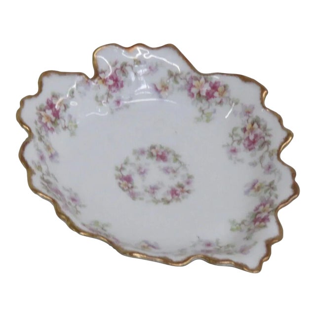 Limoges France Porcelain Purple Flowers Gold Trim Leaf Shaped Trinket Dish For Sale