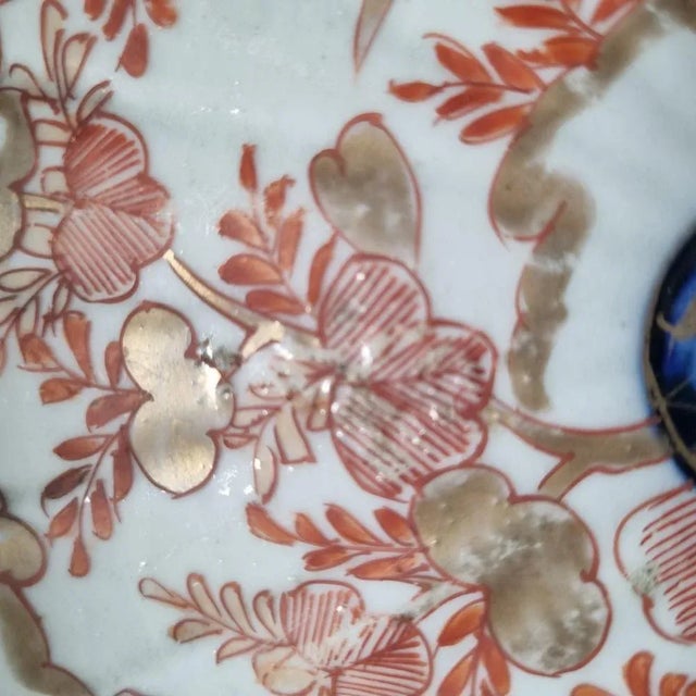 Imari Plates with Bird Decorations and Foliage, 1890s, Set of 3 For Sale - Image 3 of 12