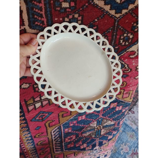 Mid 18th Century Georgian Cream Ware Reticulated Basket With Underdish For Sale - Image 4 of 10