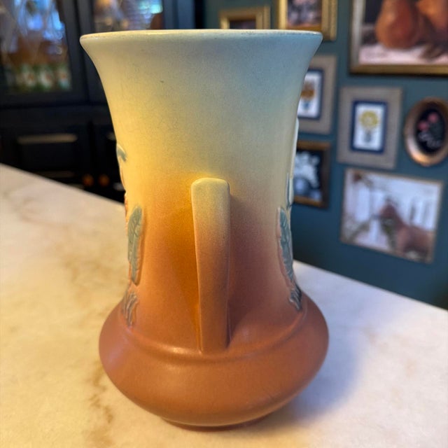 Vintage Hull Calla Lily "Jack-in -Pulpit" Vase 520/33-8" Ca. 1938 For Sale - Image 4 of 8