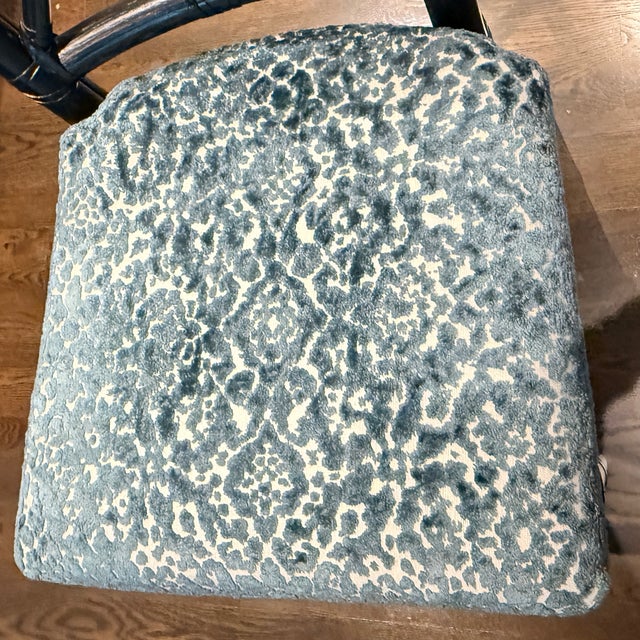 Mid-Century Modern Set of 4 Painted McGuire Chairs With Custom Cushions For Sale - Image 3 of 8